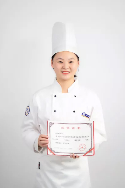 田雪婷